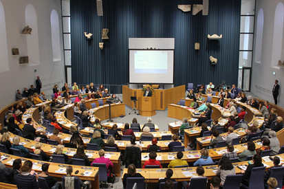 Symbolbild einer Plenumssitzung