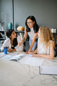 Förderung von Frauen- und Mädchenorganisationen